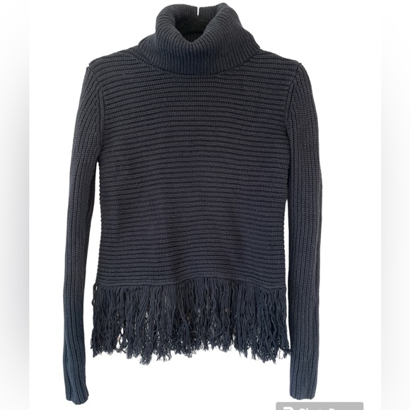 Michael Kors knit fringe sweater (S) - Picture 4 of 15